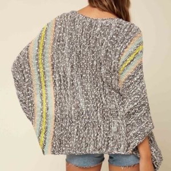 O’Neill Oversized Striped Knit Sweater Women’s XS/S Gray Multicolor Boho Top - Picture 7 of 14